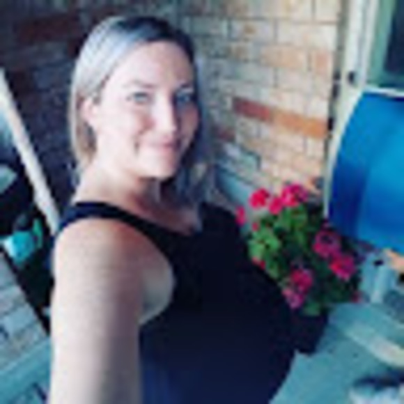 Meet your Posher, Kathy - Picture 1 of 1